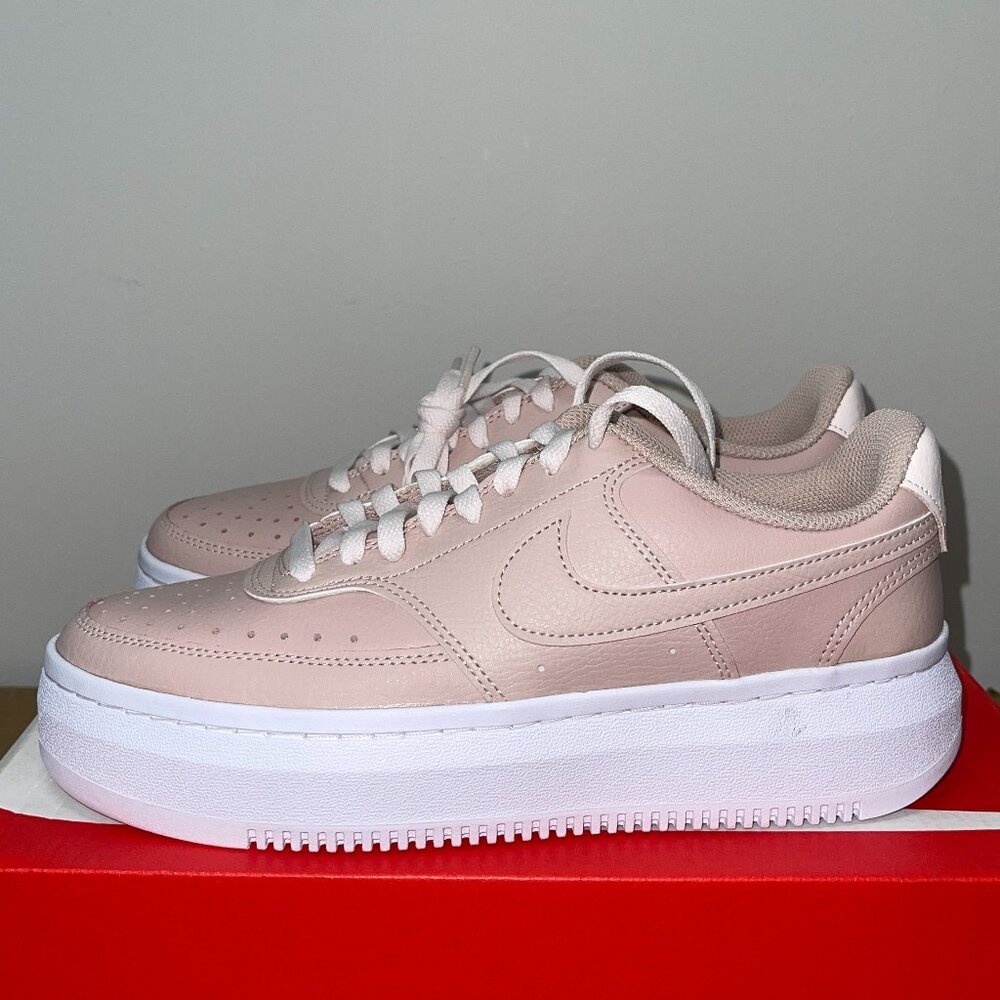 WOMEN’S NIKE COURT VISION ALTA LTR (DM0113 600) SNEAKERS PINK SIZE 10